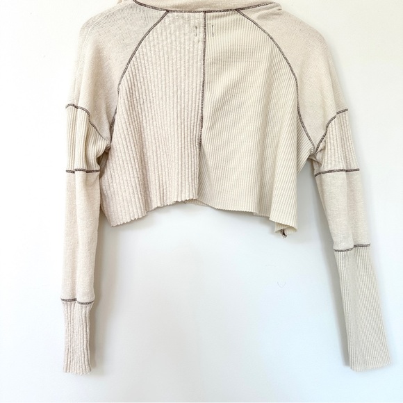 Urban Outfitters BDG Tabby Thermal Henley Cropped Top Cream - Picture 3 of 6
